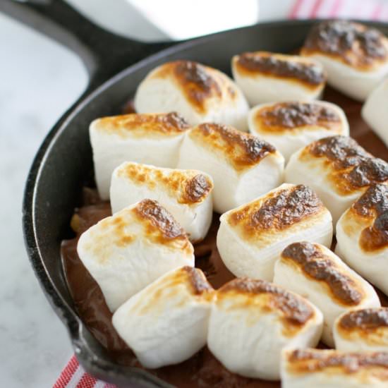 S’mores Ice Cream Pie