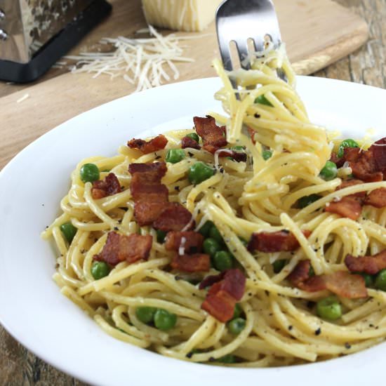 Quick Bacon and Pea Pasta