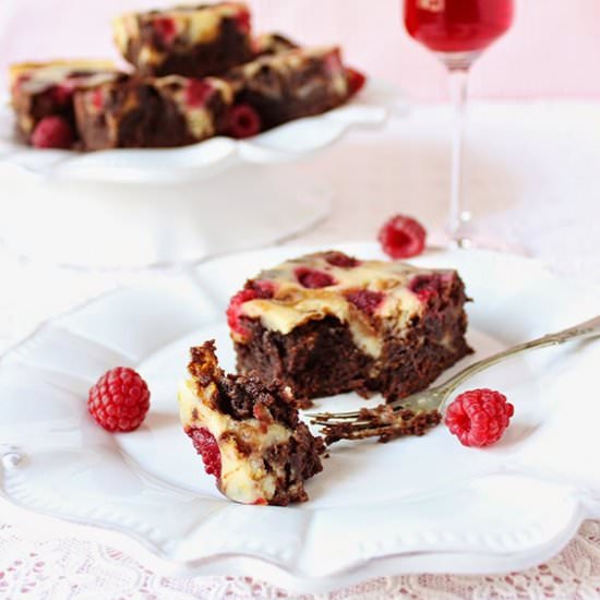 Raspberry Cheesecake Brownies