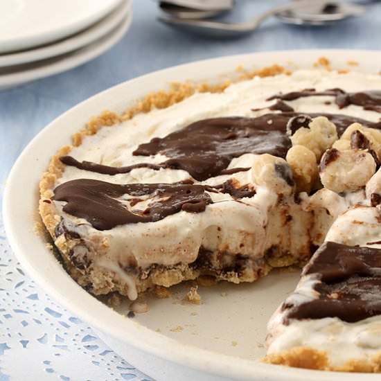 Chocolate Chip Cookie Ice Cream Pie