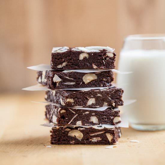 Coconut Mocha Hazelnut Raw Brownies