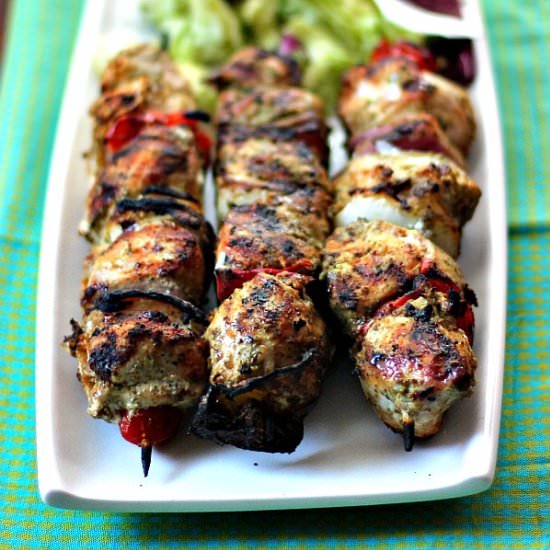 Spinach Pesto Chicken Kebabs