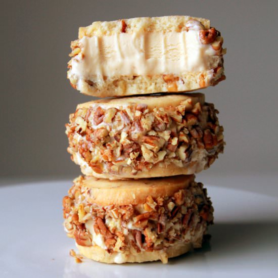 Dulce de Leche Ice Cream Sandwich