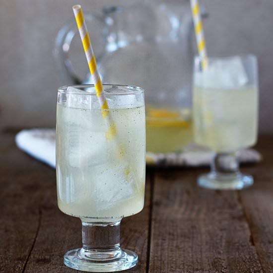 Vanilla Bean Lemonade