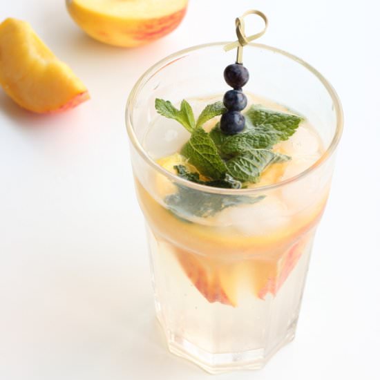 Sparkling Peach Limeade