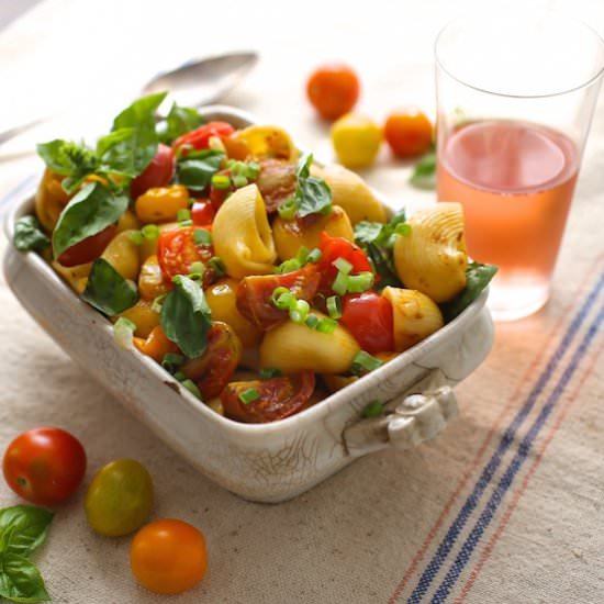Pasta With Burst Cherry Tomatoes