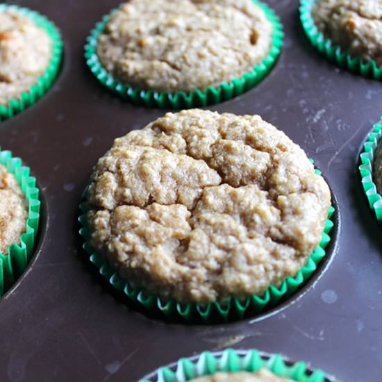 Peanut Butter Banana Oat Muffins