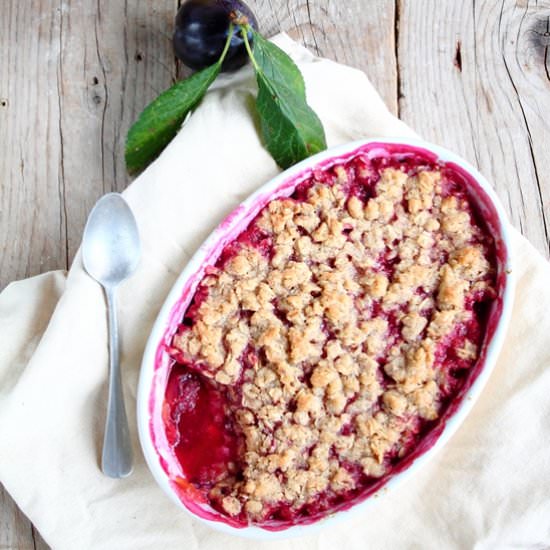Plums Crumble