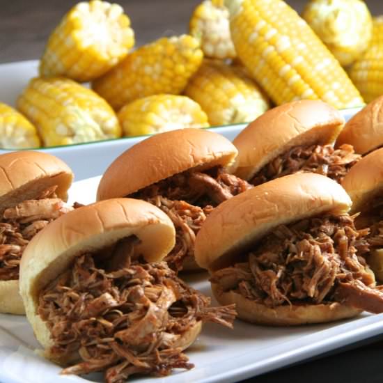 Slow-Cooker Pulled Chicken Sandwiches
