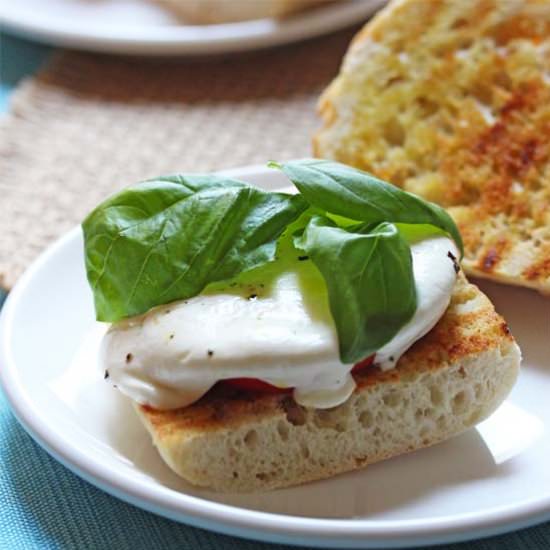 Caprese Sandwich