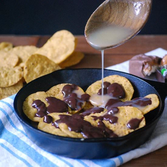 Snickers Nachos