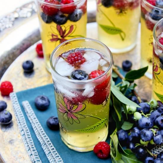 Passion Fruit and Berries Sparkler