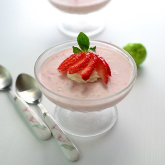 Strawberry Yoghurt Bavarois