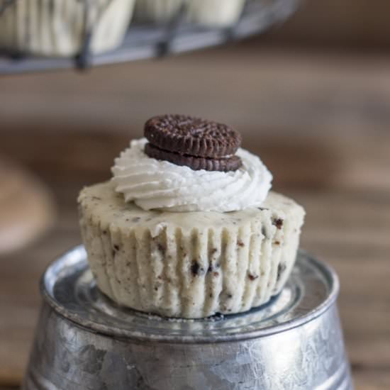 Cookies and Cream Cheesecake Cups