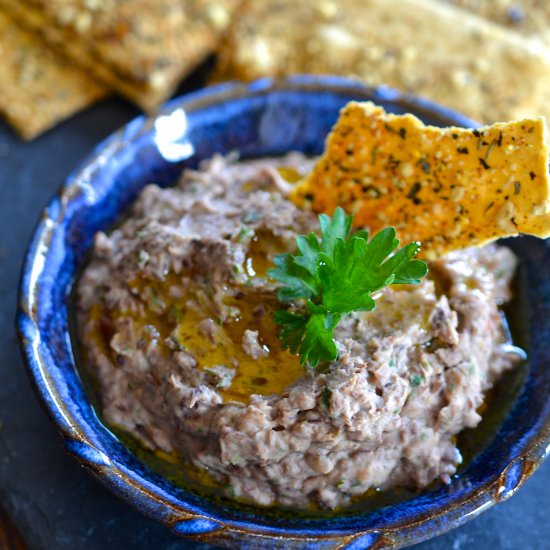 Chipotle & Black Bean Dip