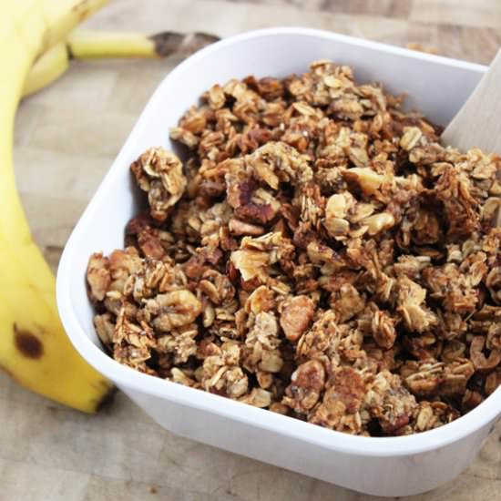 Banana Bread Granola