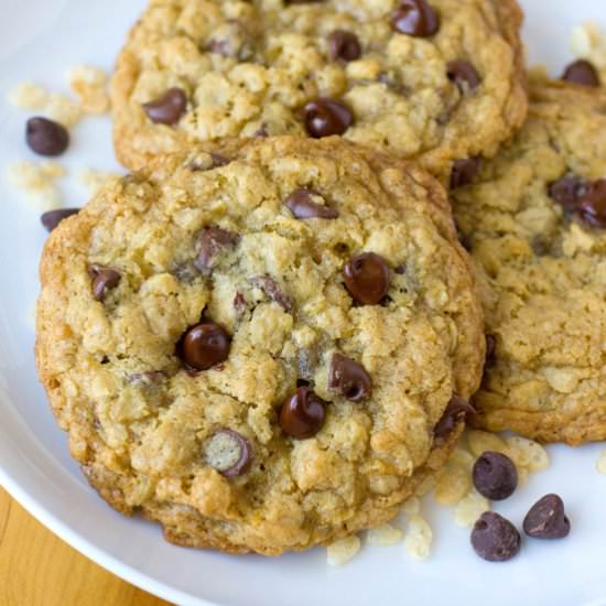 Crispy Crunchy Oatmeal Cookies