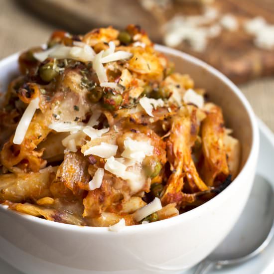 Cheesy Chicken & Veggie Pasta Bake