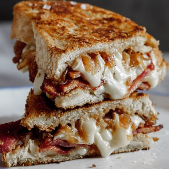 Bacon, Brie & Onion Grilled Cheese