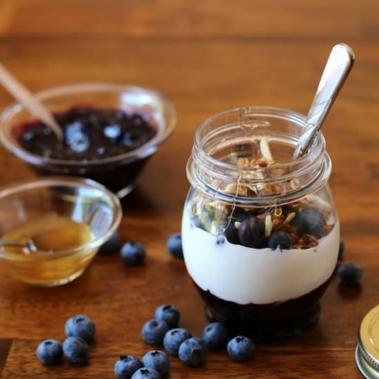 Blueberry Pie Yogurt Parfait