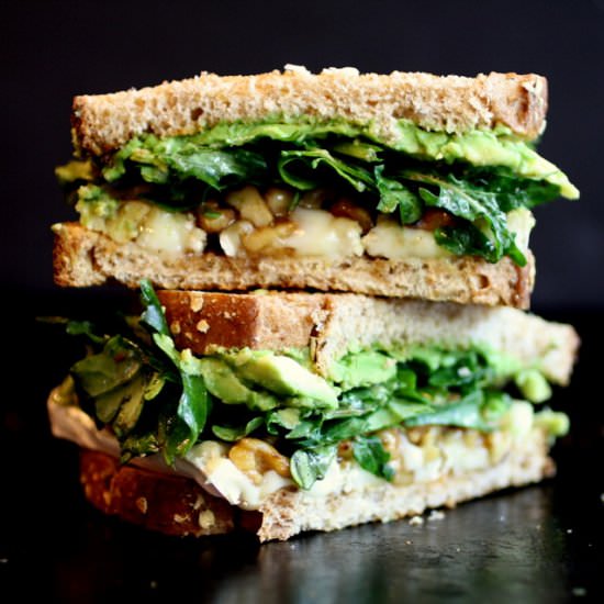 Toasted Walnut, Avocado & Brie