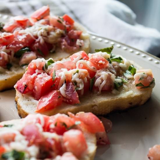 Simple Grilled Tomato Bruschetta