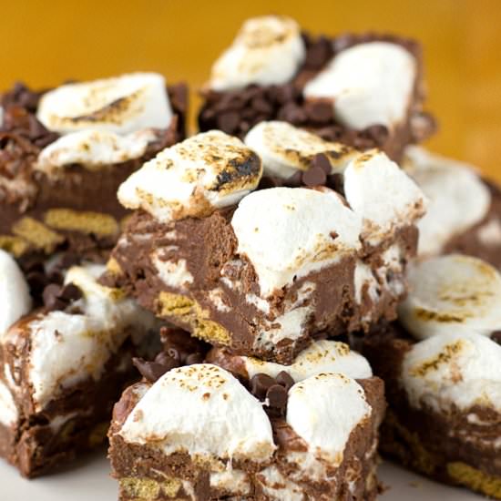 Fudgy S’mores Bars