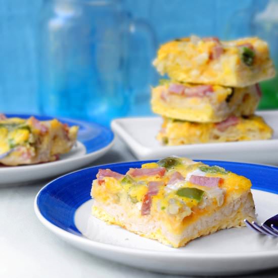 Ham & Cheddar Breakfast Casserole