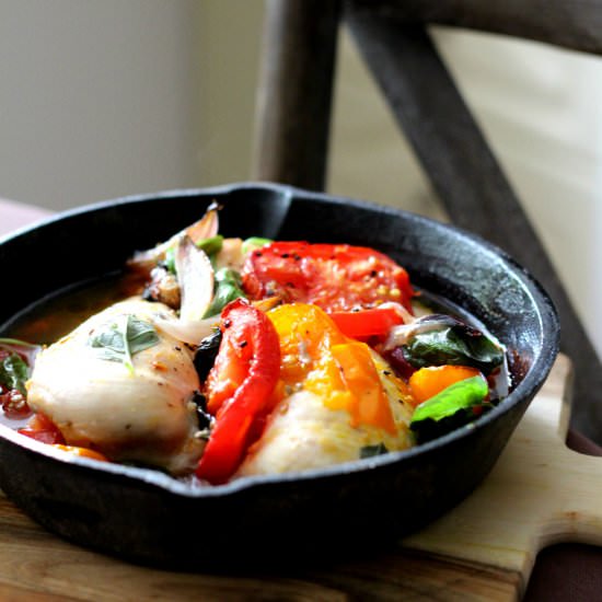 Chicken with tomatoes and basil