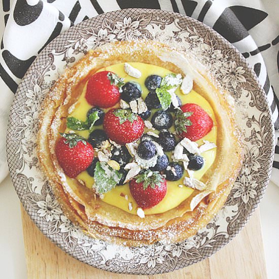 Crepe with Saffron Sauce
