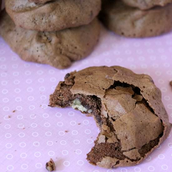Chocolate Cloud Meringue Cookies