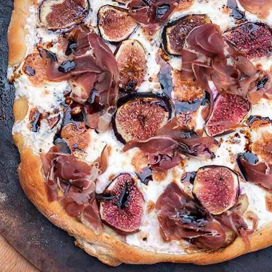 Fig and Prosciutto Pizza
