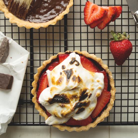 Strawberry S’mores Tarts
