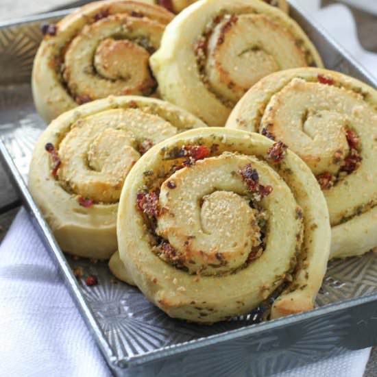 Parmesan Pesto Swirl Rolls