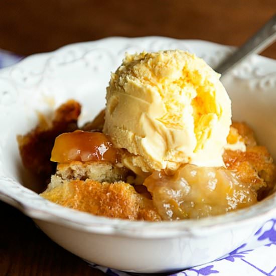 Super Simple Whiskey Peach Cobbler