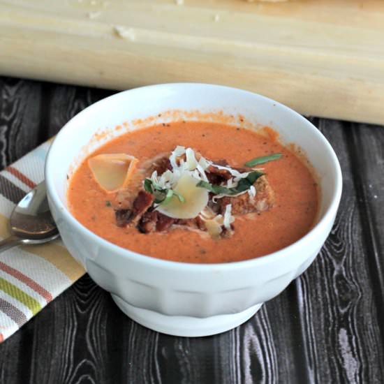 Simple Tomato Basil Soup