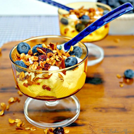 Granola with Mixed Nuts and Coconut