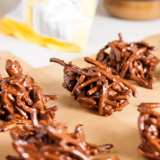 Chow mein noodle cookies
