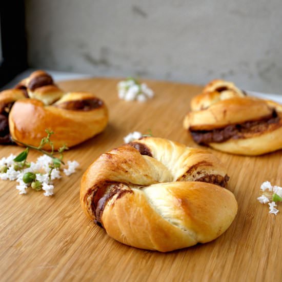 Nutella Twisted Brioche Buns