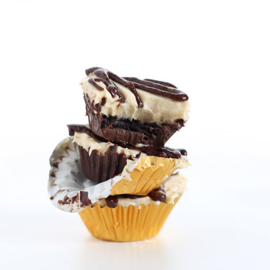 6 Ingredient Peanut Butter Pie Cups