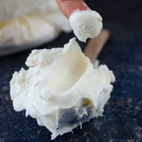 Very Thick Homemade Greek Yogurt
