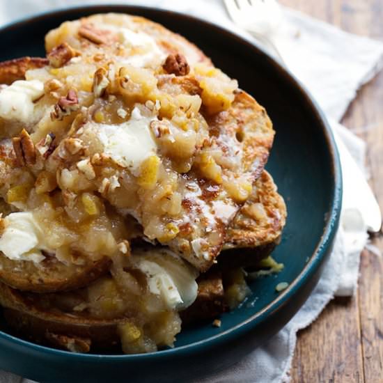 French Toast with Pear Chutney