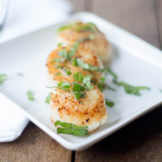 Scallops in Herb Butter