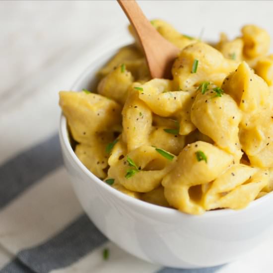 CAULIFLOWER MAC & CHEEZE