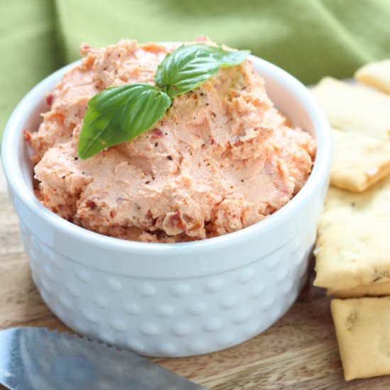Sundried Tomato Whipped Goat Cheese