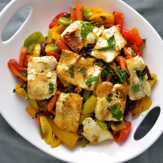 Fried Halloumi w/ Veggies & Herbs