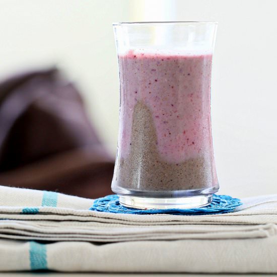 Strawberry Yogurt Hemp Smoothie