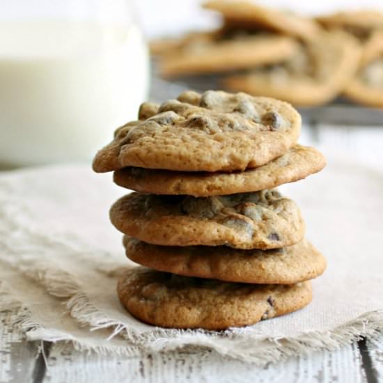Soft & Chewy Chocolate Chip Cookies