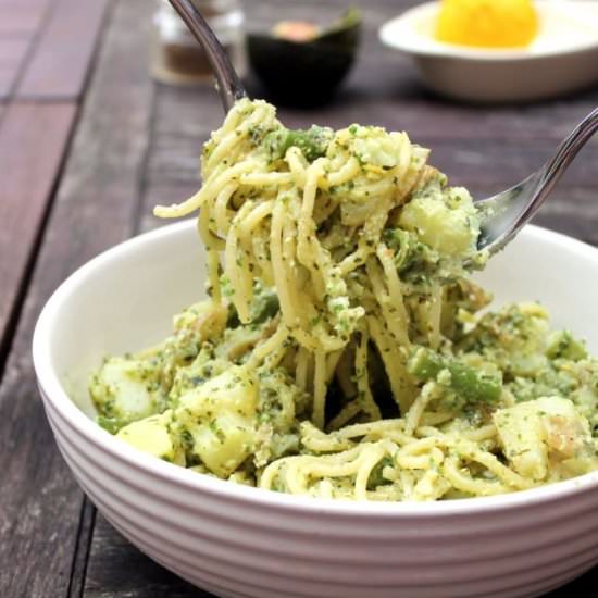 Avocado Pesto Spaghetti Genovese