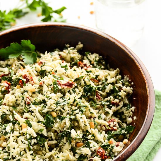 Raw Cauliflower-Tomato Detox Salad